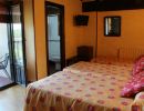 Todas las habitaciones con balcón, ventilador y minibar